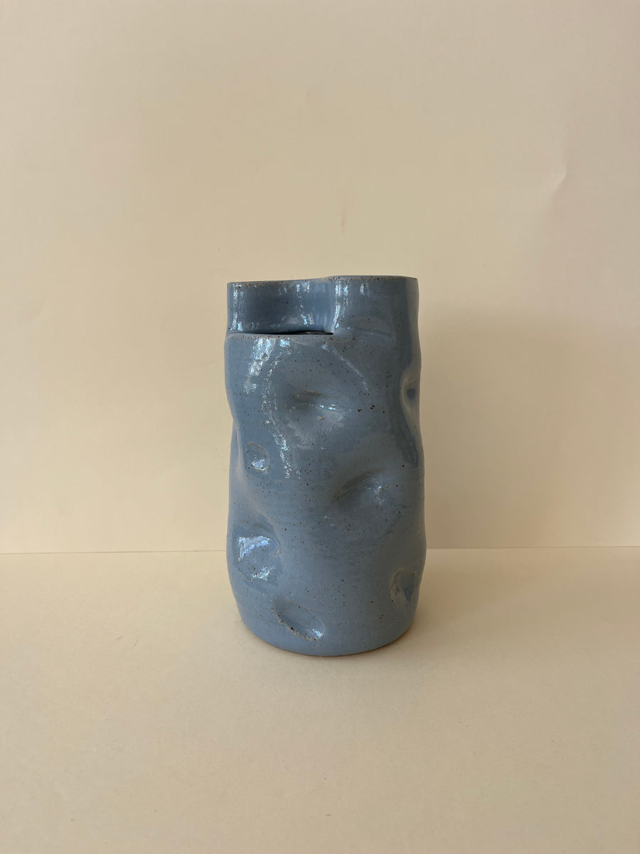 XL kyokusen vase in Powdered Blue