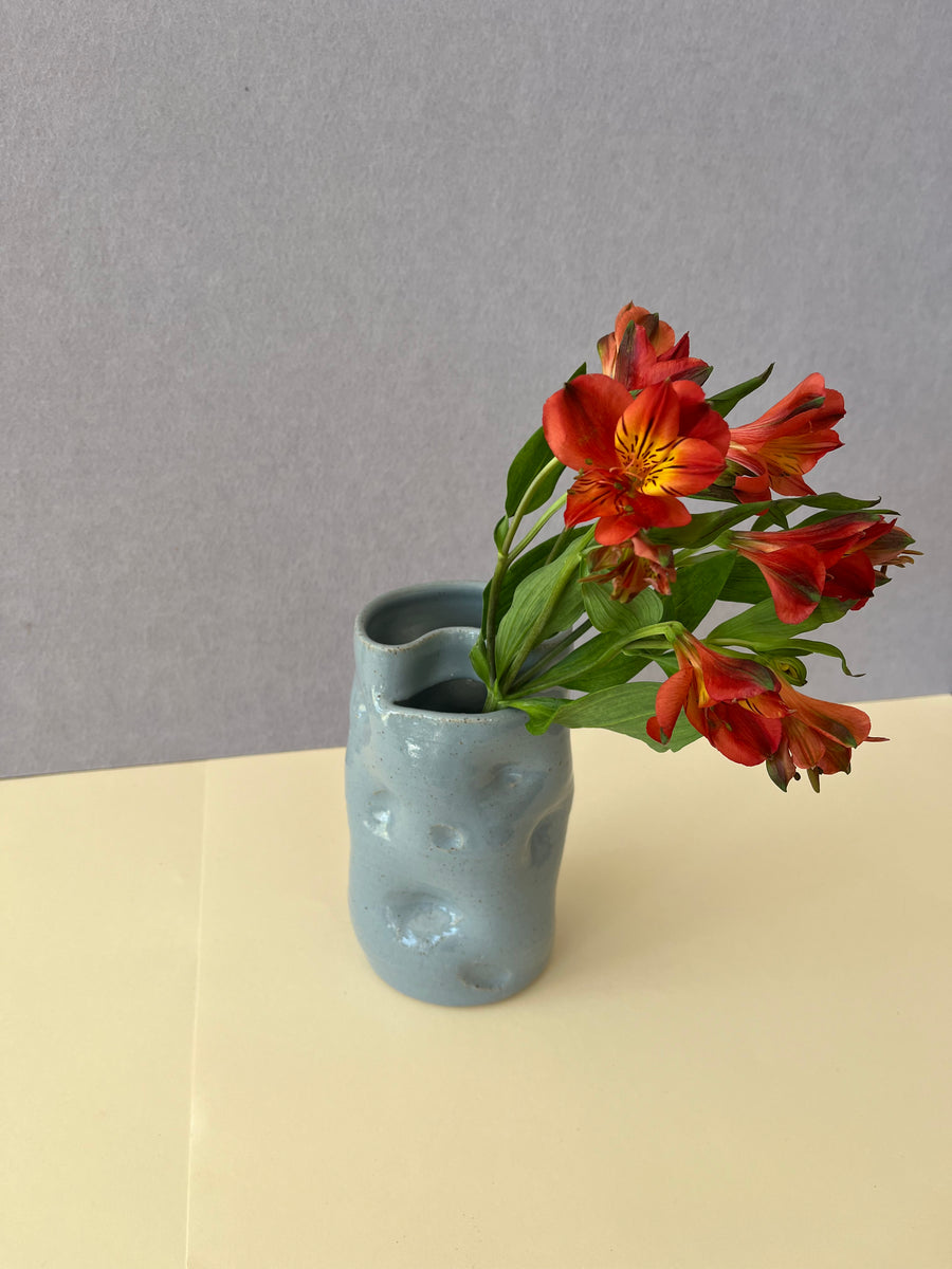 XL kyokusen vase in Powdered Blue