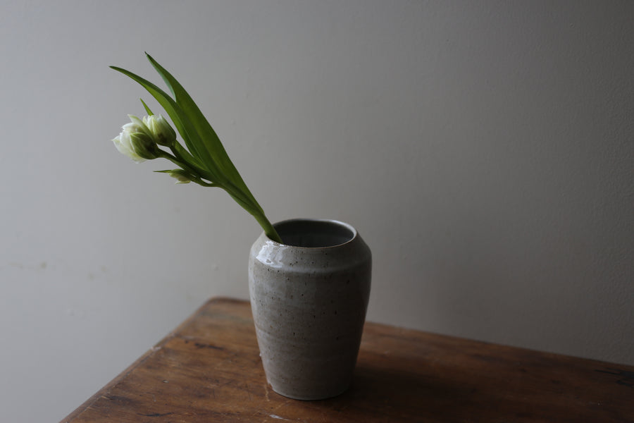 Classic Style Vase in Shino